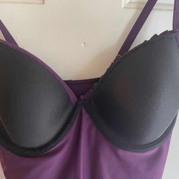 LANDS’ END Underwire One Piece Swimsuit size 8 - Picture 7 of 9